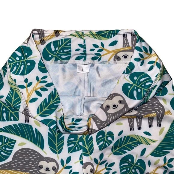 Sloth Tree Jungle Printed Athleisure Athletic Cozy Core Leggings Tights size L - Picture 3 of 7